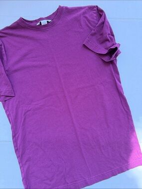Womens Athleta Purple Crew Neck T-Shirt